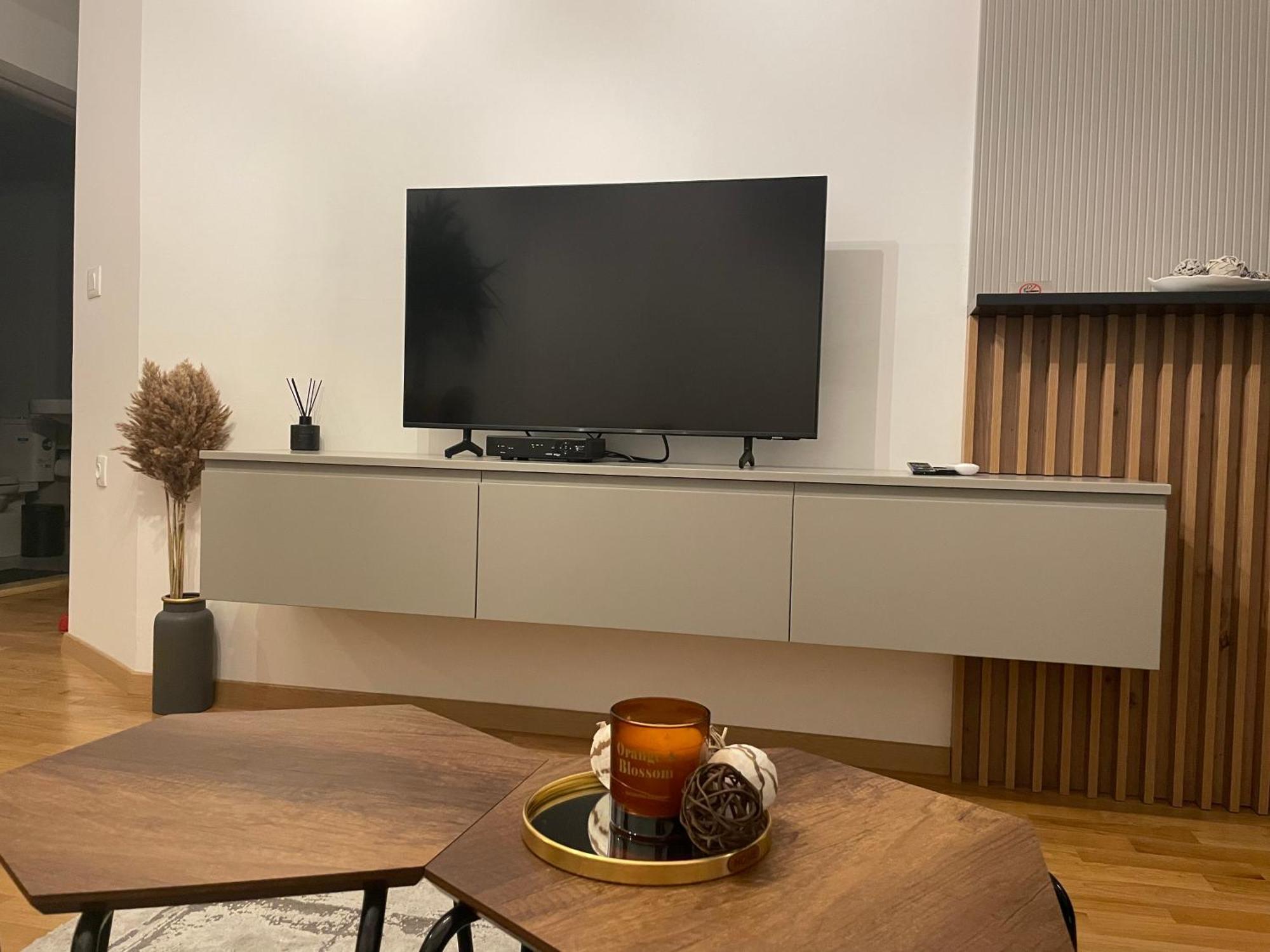City Leks Apartment Szkopje Kültér fotó