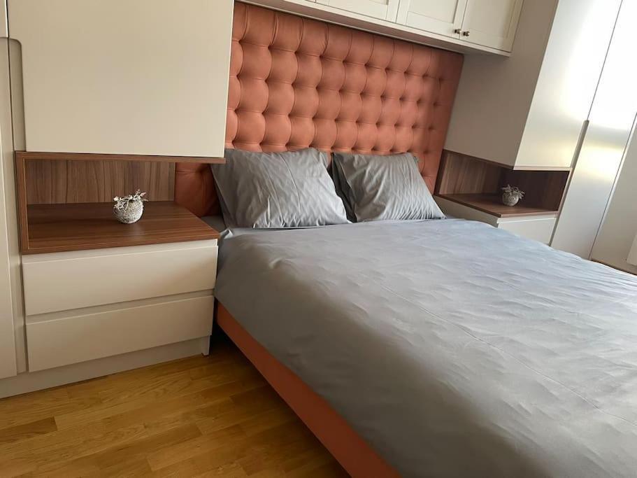 City Leks Apartment Szkopje Kültér fotó